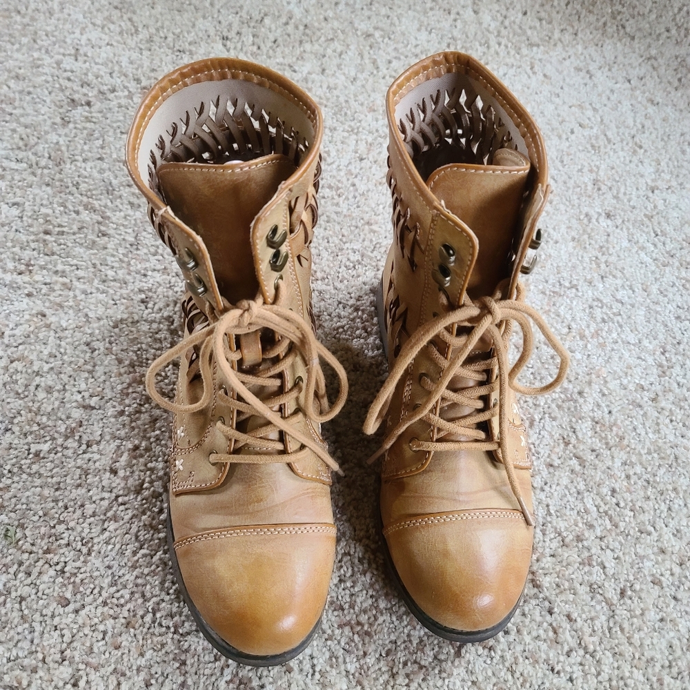 Rampage Shoes Boots size 9